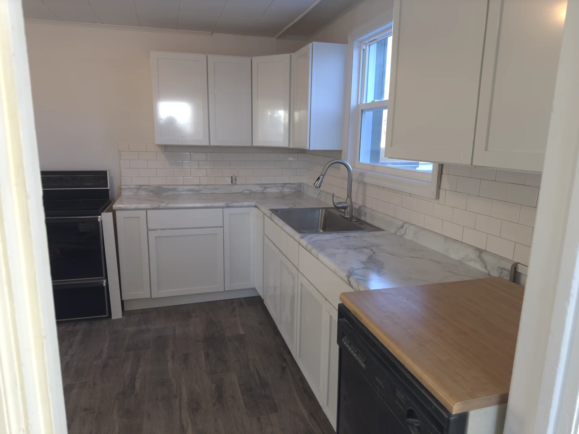 Range Run & Backsplash Prep